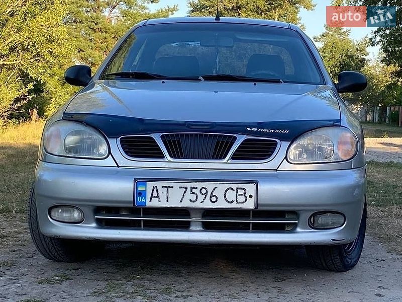 Седан Daewoo Lanos 2003 в Киеве