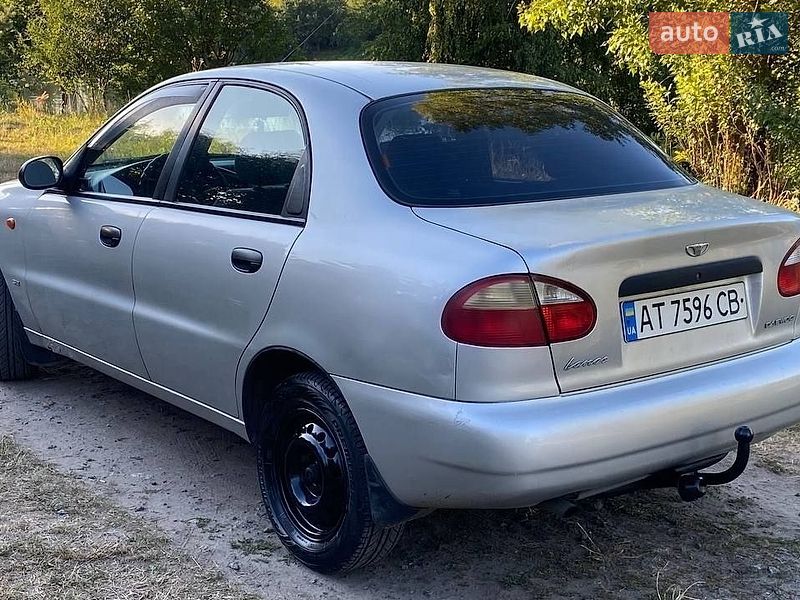 Седан Daewoo Lanos 2003 в Киеве