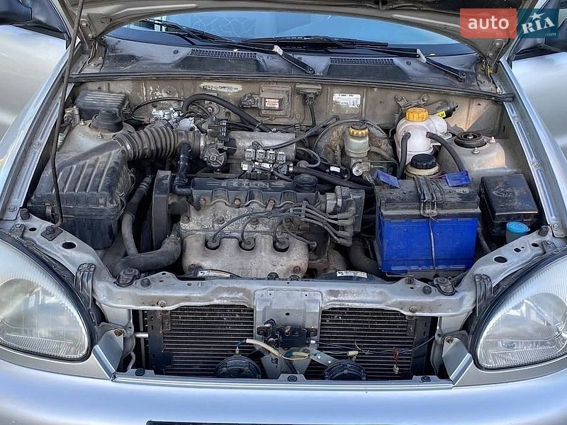 Седан Daewoo Lanos 2003 в Киеве
