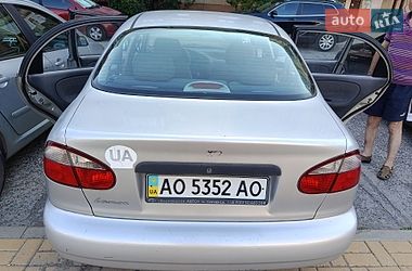 Седан Daewoo Lanos 2008 в Ужгороді