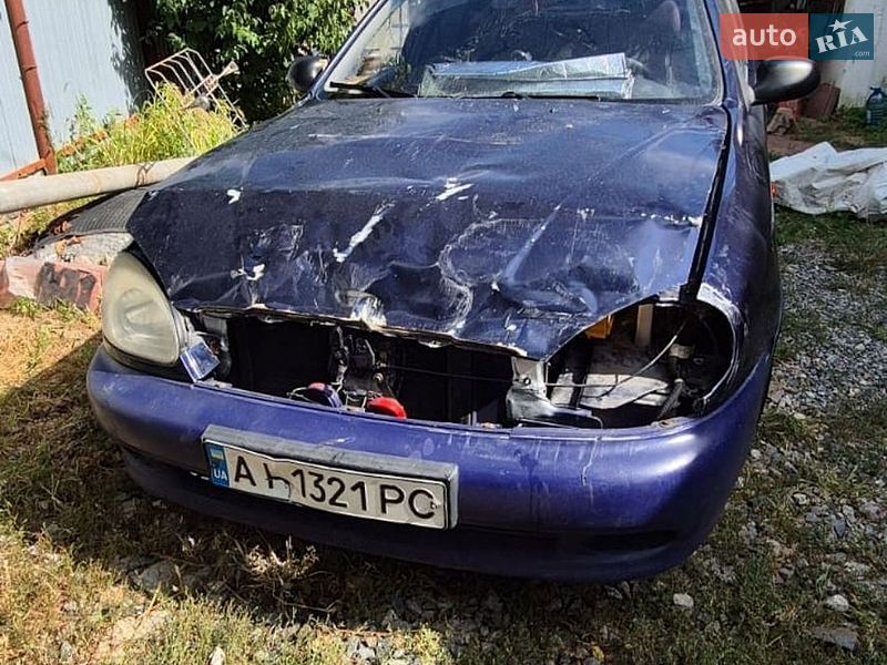 Седан Daewoo Lanos 2003 в Киеве