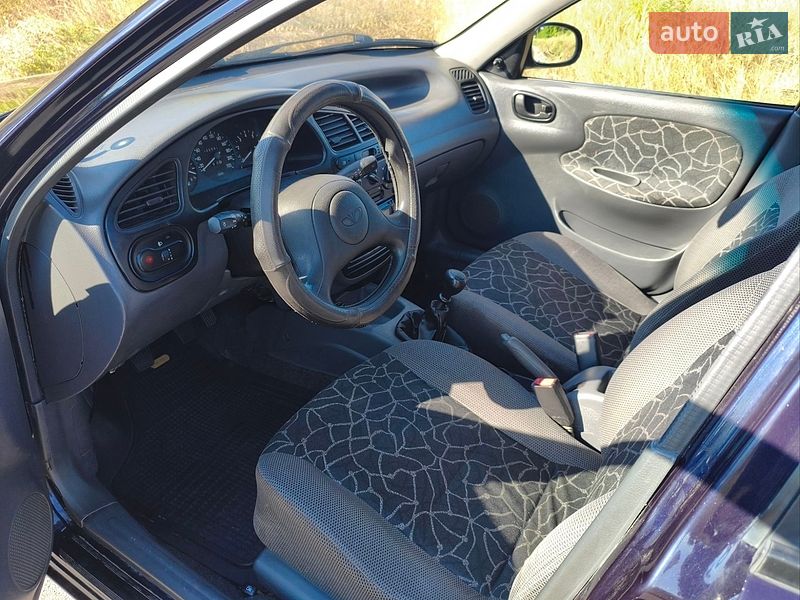 Седан Daewoo Lanos 2003 в Переяславі