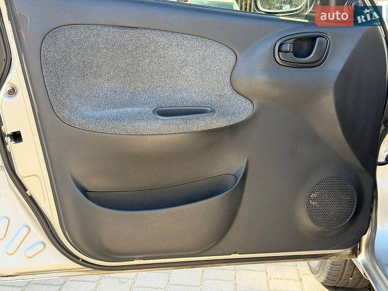 Седан Daewoo Lanos 2005 в Одесі