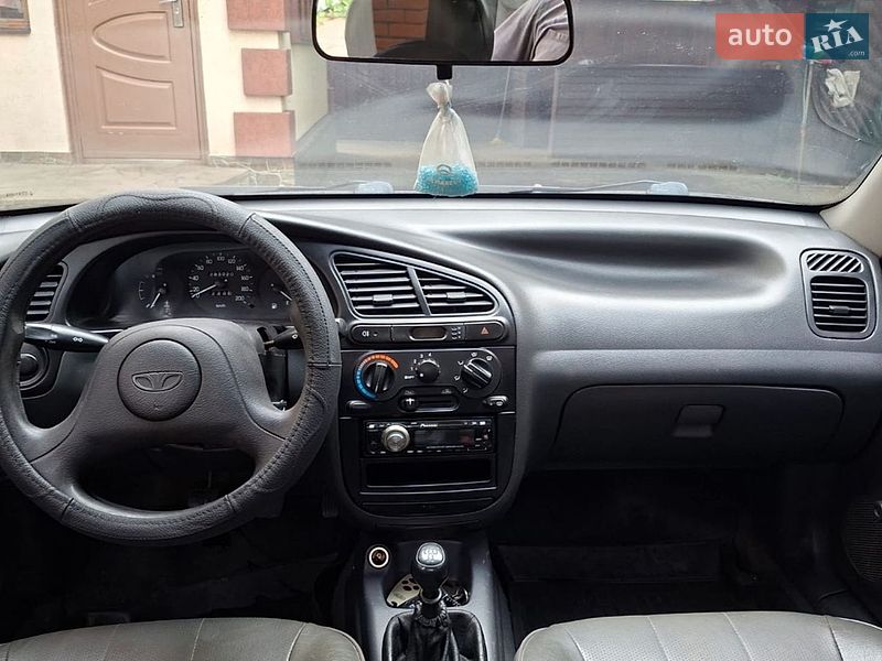 Седан Daewoo Lanos 1998 в Глухові
