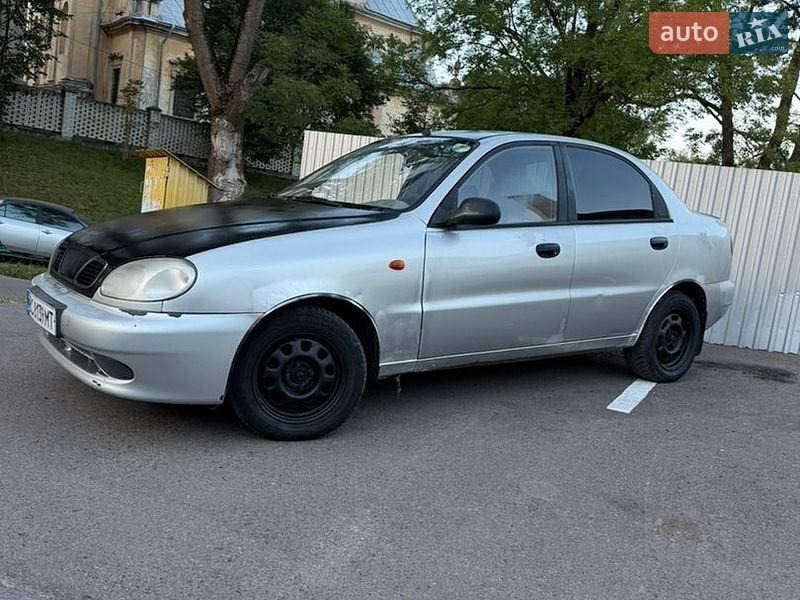 Седан Daewoo Lanos 2005 в Львові