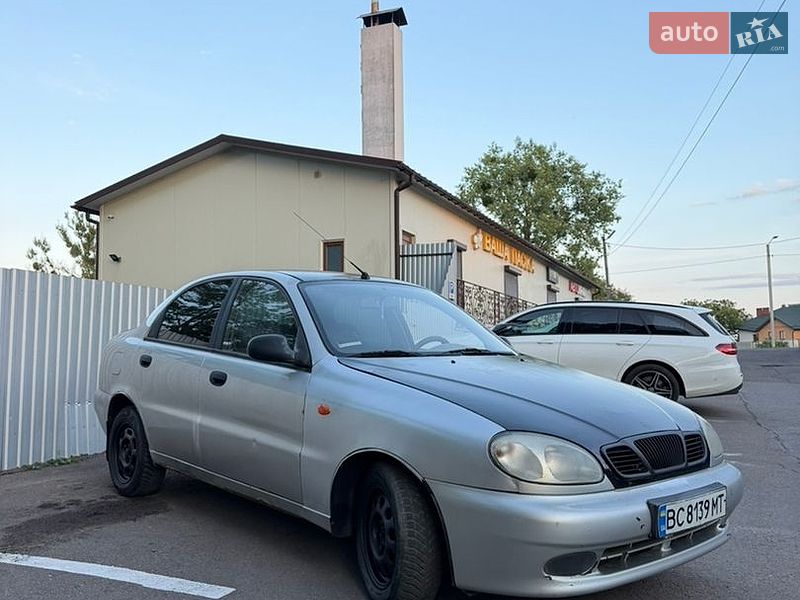 Седан Daewoo Lanos 2005 в Львові