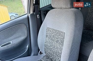 Седан Daewoo Lanos 2005 в Львові