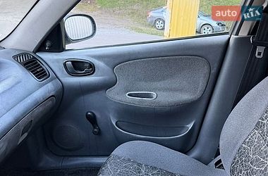 Седан Daewoo Lanos 2005 в Львові
