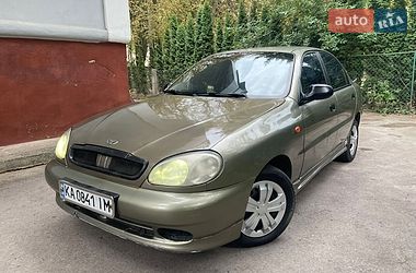 Седан Daewoo Lanos 2002 в Ровно