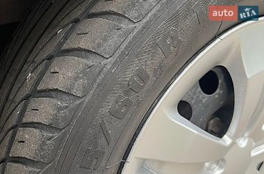 Седан Daewoo Lanos 2002 в Ровно