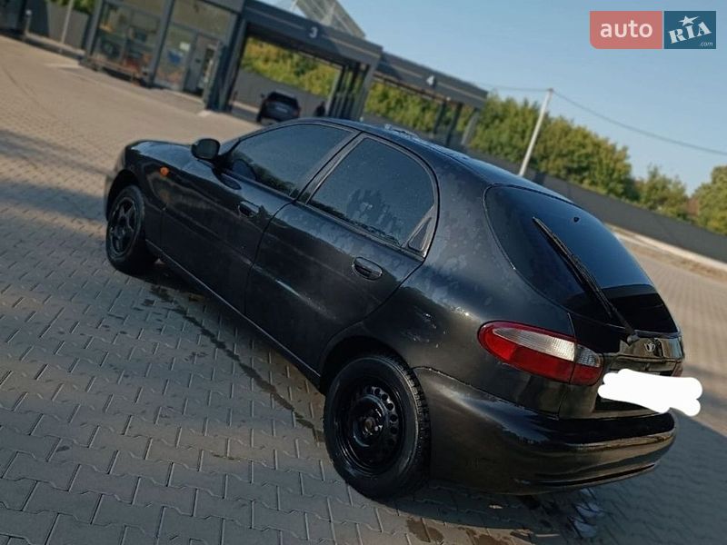 Хэтчбек Daewoo Lanos 1998 в Черновцах