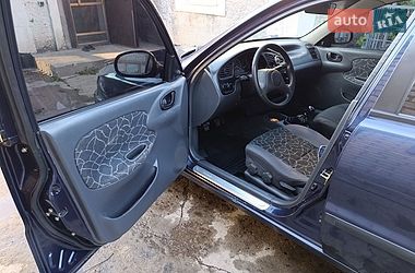Седан Daewoo Lanos 2004 в Кривом Роге