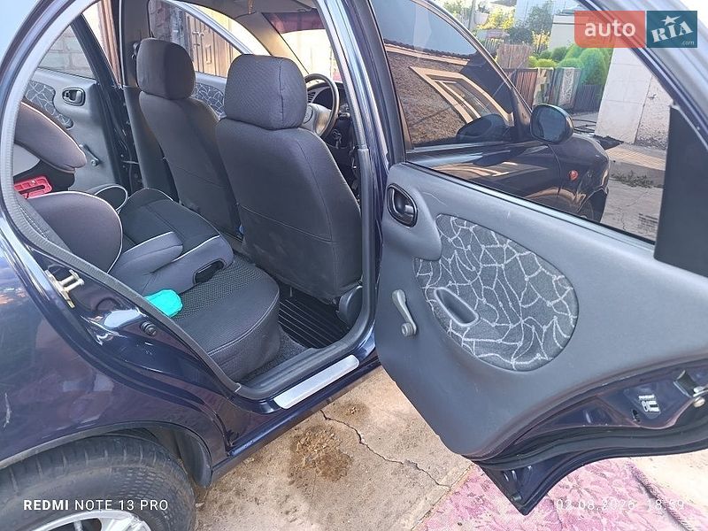 Седан Daewoo Lanos 2004 в Кривом Роге