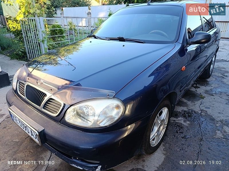 Седан Daewoo Lanos 2004 в Кривом Роге
