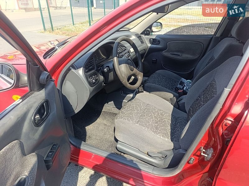 Седан Daewoo Lanos 2008 в Прилуках