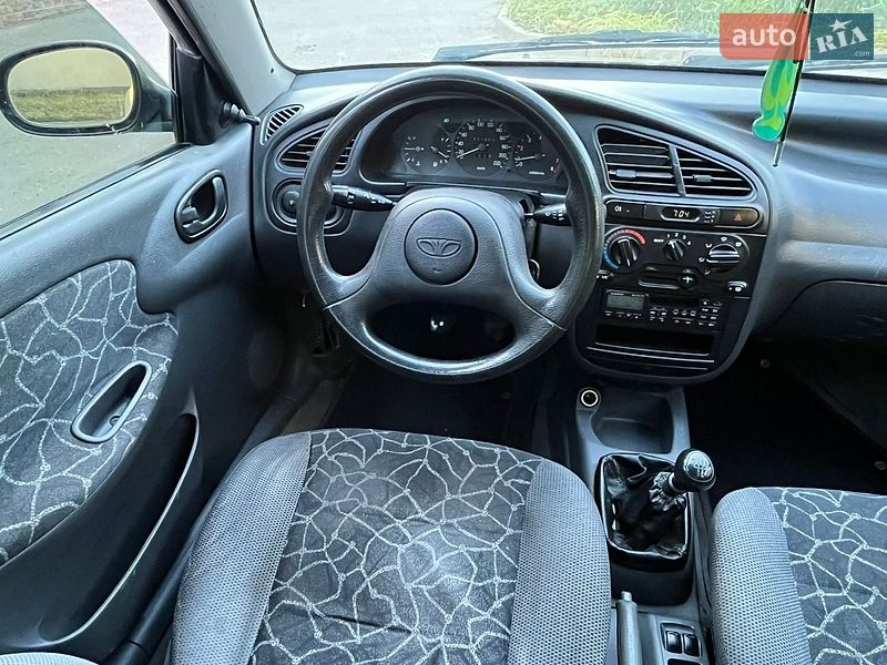 Седан Daewoo Lanos 2002 в Одессе