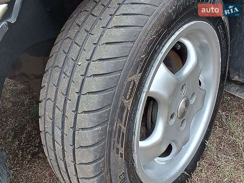 Седан Daewoo Lanos 2008 в Десні