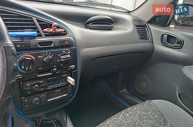 Седан Daewoo Lanos 2008 в Десні