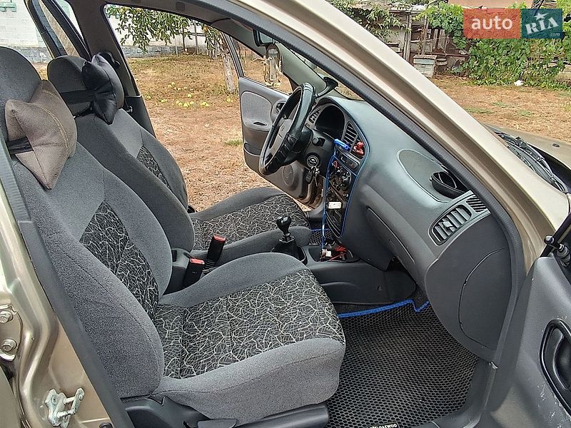 Седан Daewoo Lanos 2008 в Десні