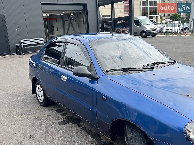 Седан Daewoo Lanos 2008 в Коростені