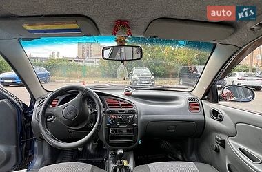 Седан Daewoo Lanos 2008 в Коростені