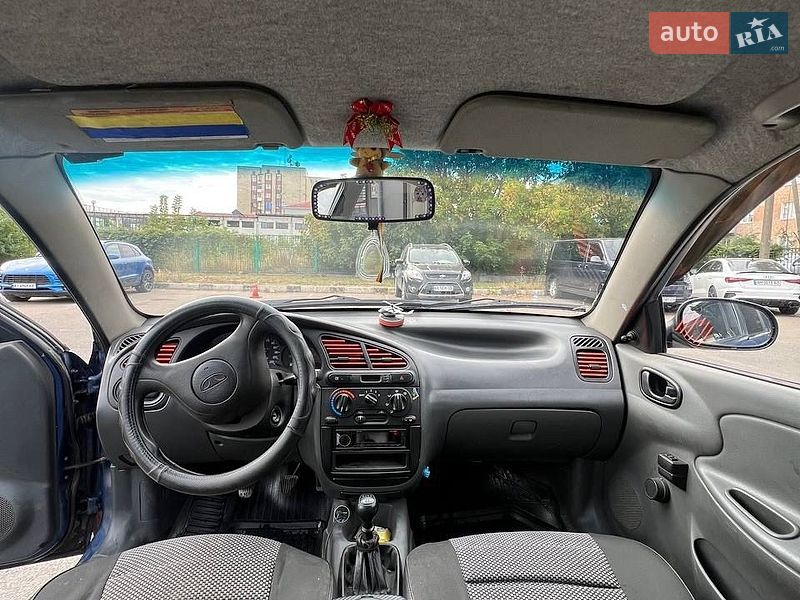 Седан Daewoo Lanos 2008 в Коростені
