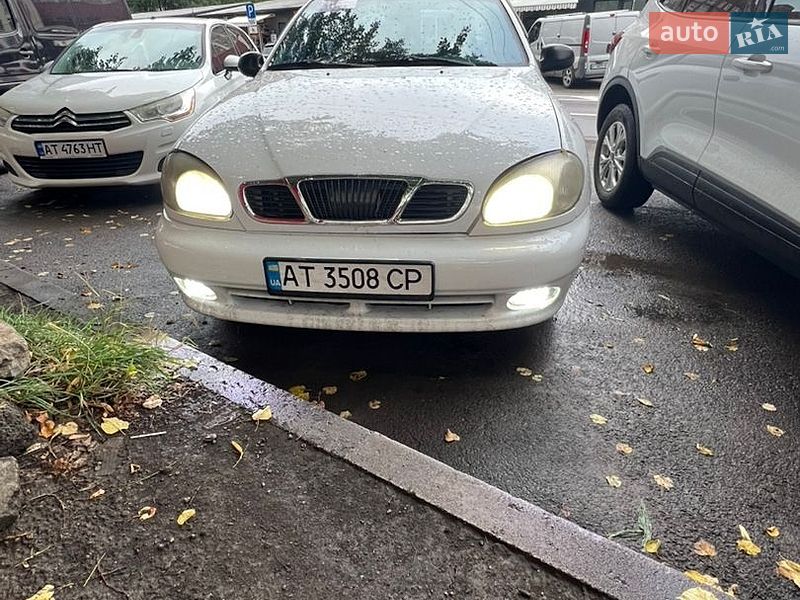 Седан Daewoo Lanos 2004 в Івано-Франківську фото Седан Daewoo Lanos 2004 в Івано-Франківську