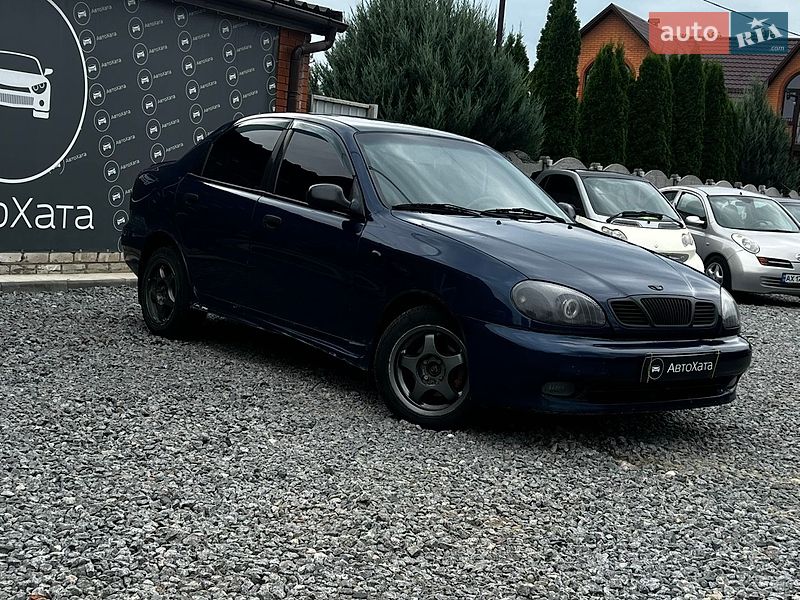Седан Daewoo Lanos 2005 в Дергачах