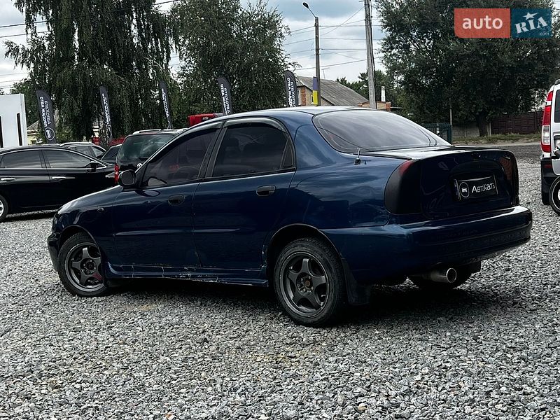 Седан Daewoo Lanos 2005 в Дергачах