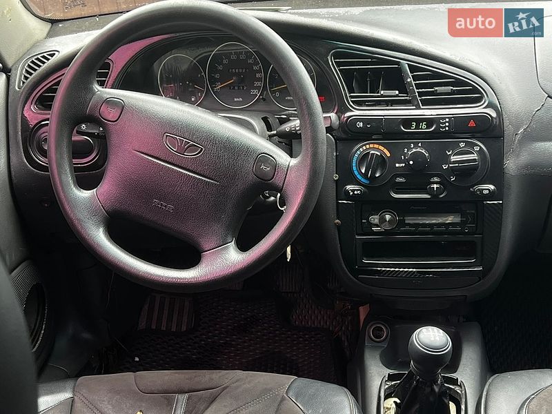Седан Daewoo Lanos 2005 в Дергачах