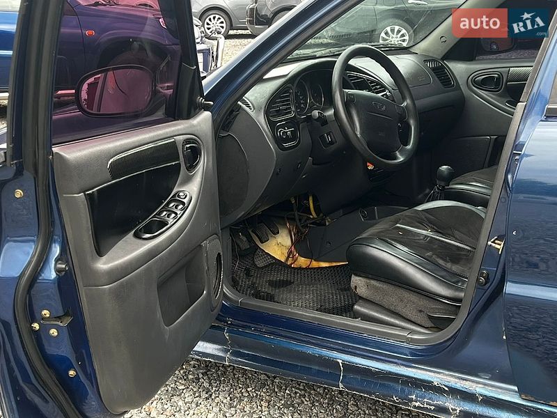 Седан Daewoo Lanos 2005 в Дергачах