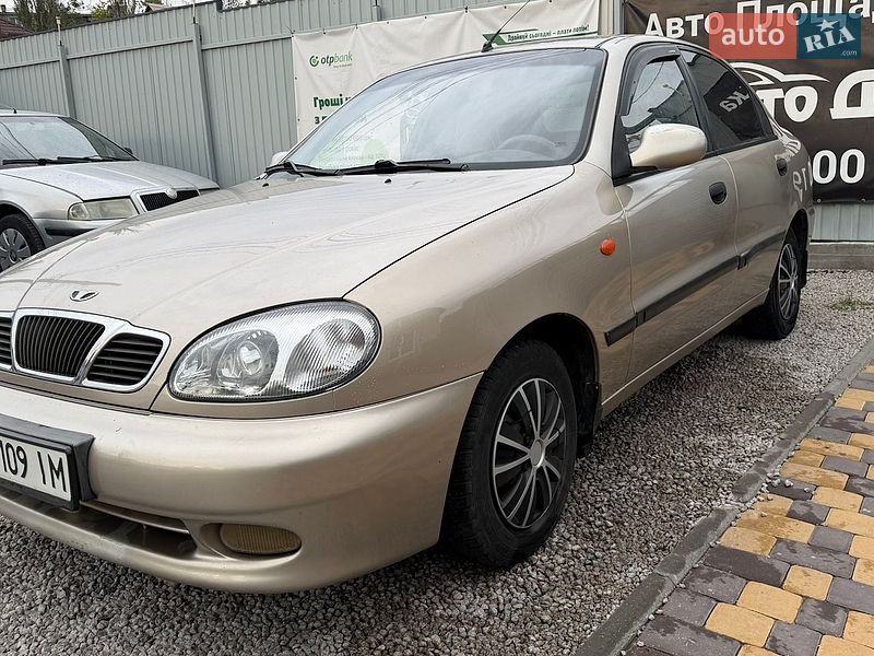 Седан Daewoo Lanos 2004 в Запоріжжі
