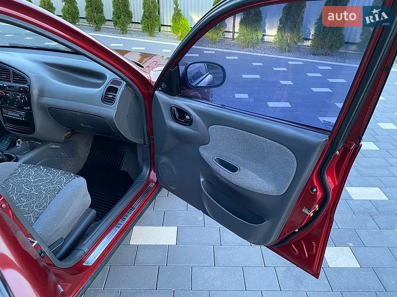 Седан Daewoo Lanos 2005 в Каменке-Бугской фото 35 Седан Daewoo Lanos 2005 в Каменке-Бугской