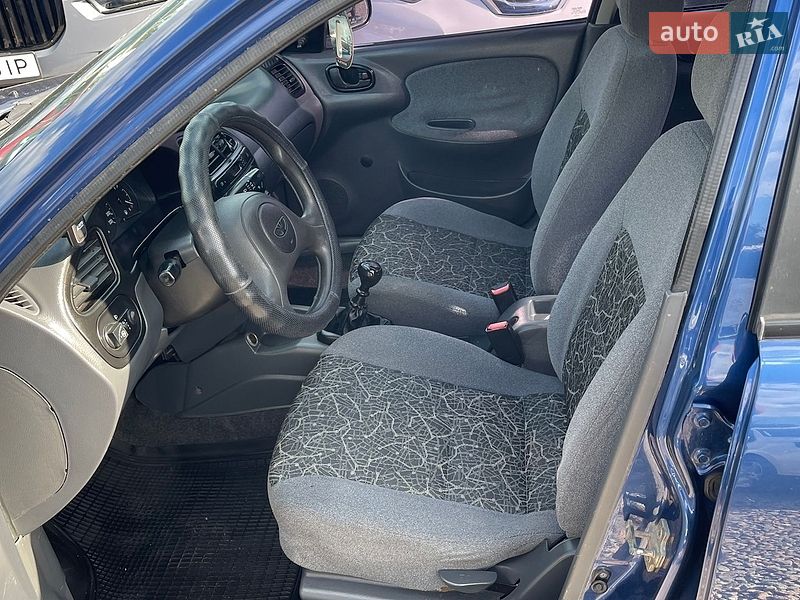 Седан Daewoo Lanos 2006 в Полтаві