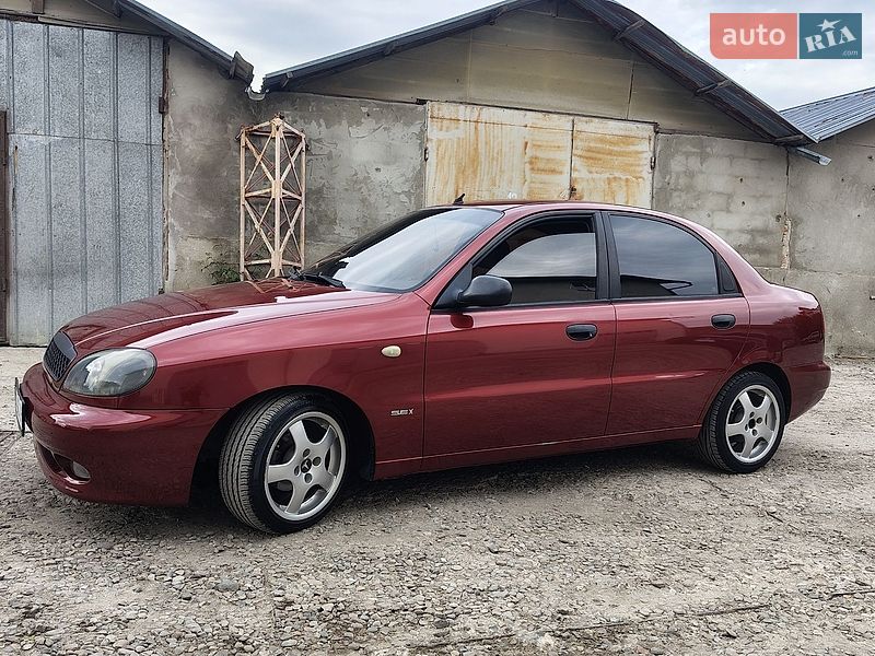 Седан Daewoo Lanos 2004 в Ивано-Франковске