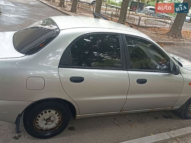 Седан Daewoo Lanos 2005 в Киеве
