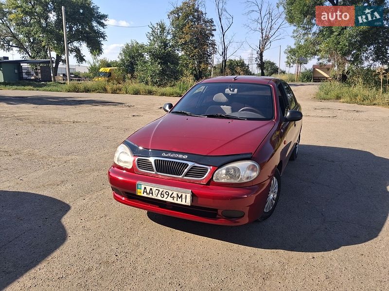 Седан Daewoo Lanos 2005 в Первомайске