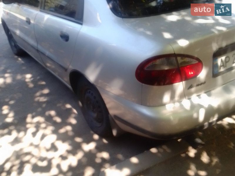 Седан Daewoo Lanos 2004 в Запорожье