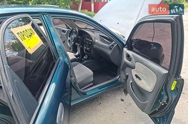 Седан Daewoo Lanos 2004 в Немирове