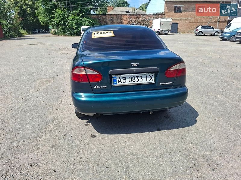 Седан Daewoo Lanos 2004 в Немирове