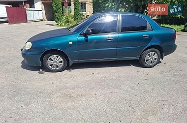 Седан Daewoo Lanos 2004 в Немирове