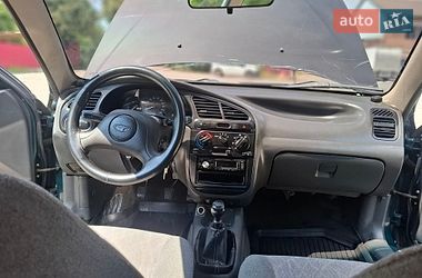 Седан Daewoo Lanos 2004 в Немирове