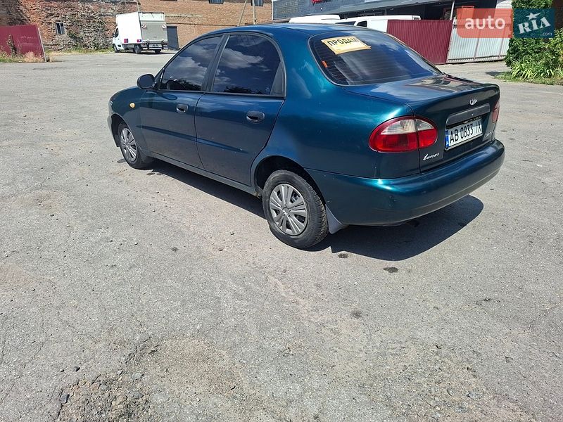 Седан Daewoo Lanos 2004 в Немирове