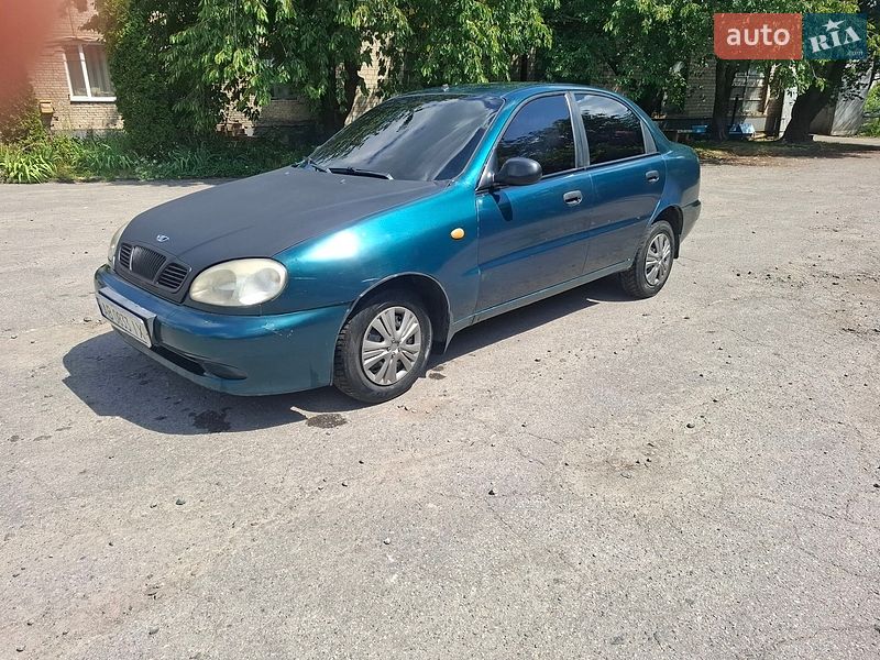 Седан Daewoo Lanos 2004 в Немирове