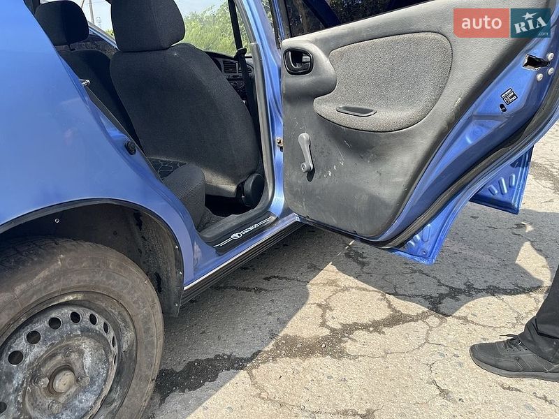 Седан Daewoo Lanos 2007 в Лозовой