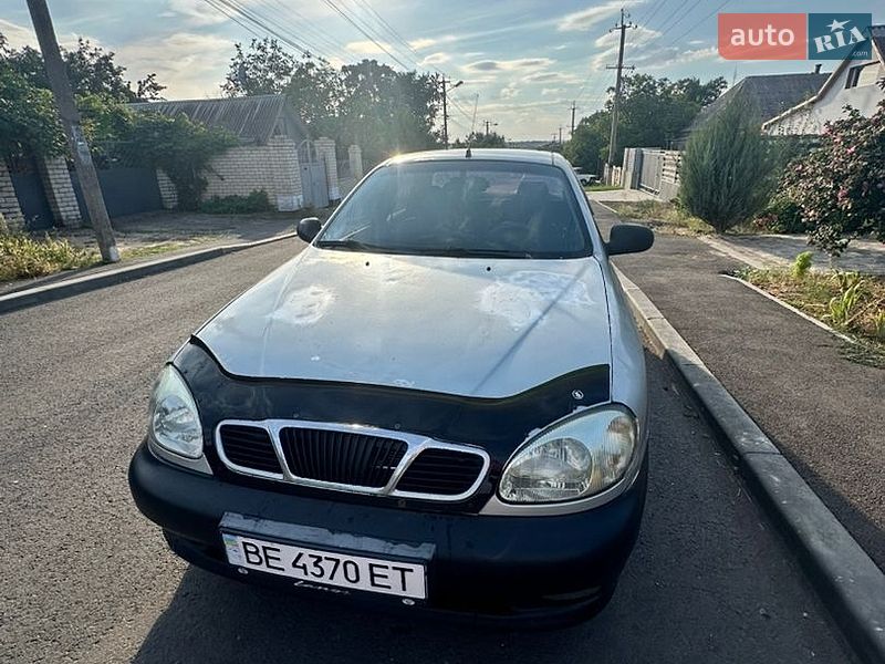 Седан Daewoo Lanos 2004 в Миколаєві
