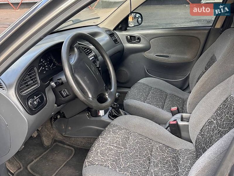 Седан Daewoo Lanos 2008 в Житомирі