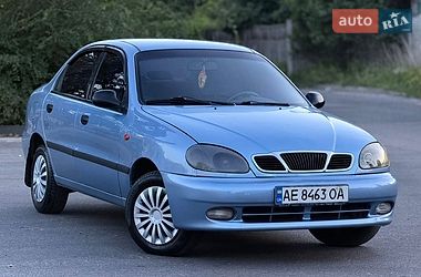 Седан Daewoo Lanos 2002 в Дніпрі