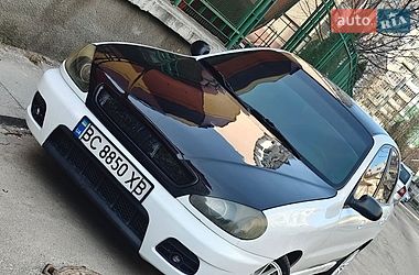 Седан Daewoo Lanos 2003 в Львове
