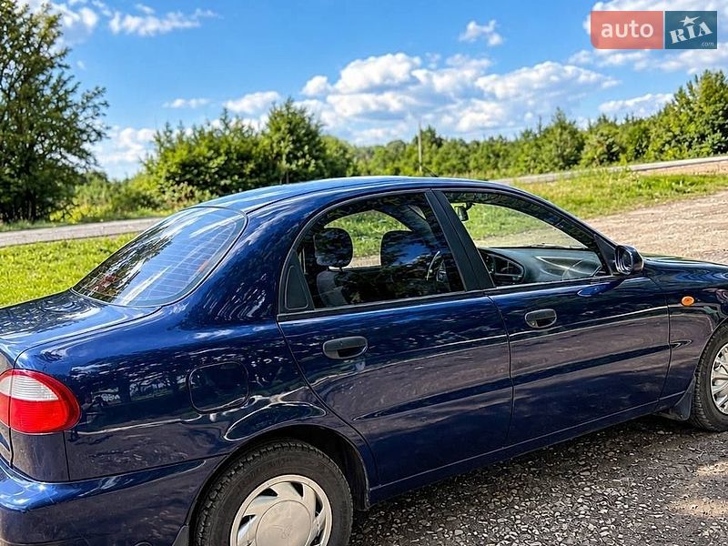 Седан Daewoo Lanos 2003 в Ивано-Франковске